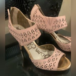 New w/b Sam Edelman rose gold heels with zipper back closure SZ 8 never worn